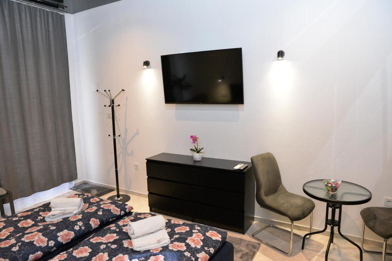 Room Marsonia สลาวอนสกีบรอด ภายนอก รูปภาพ
